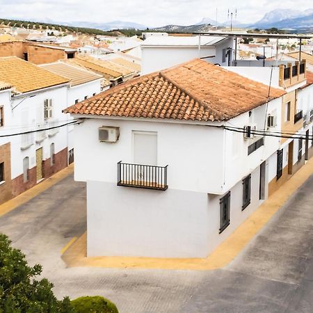 הוילה Encinas Reales Arcadia Centro De Andalucia מראה חיצוני תמונה